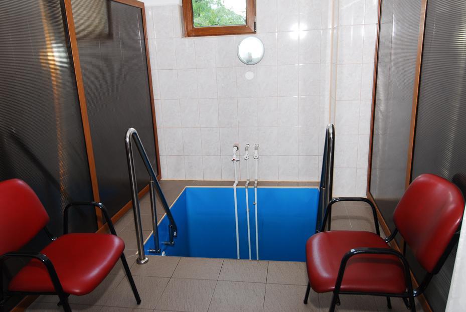 Hotel Sara'S Sons Băile Herculane Zewnętrze zdjęcie