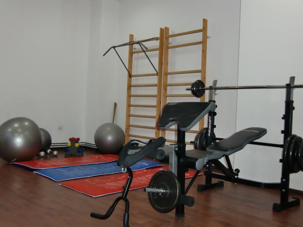 Hotel Sara'S Sons Băile Herculane Zewnętrze zdjęcie